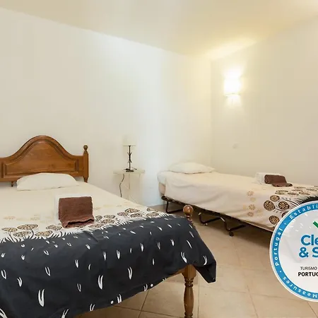 Moradia Ricardo - Gale Beach Villa