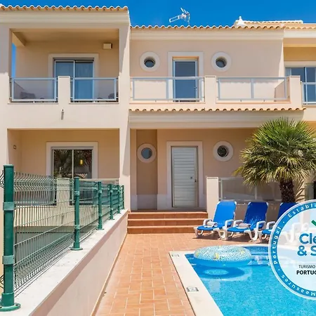 Moradia Ricardo - Gale Beach Villa