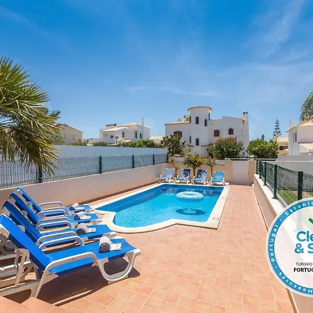 Moradia Ricardo - Gale Beach Villa *